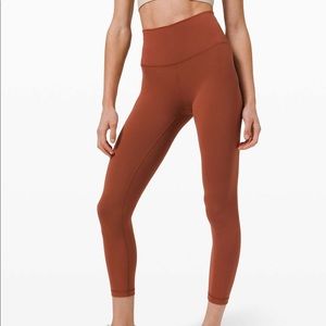 Lululemon Wunder Train